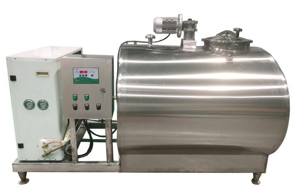 全自動(dòng)牛奶制冷罐